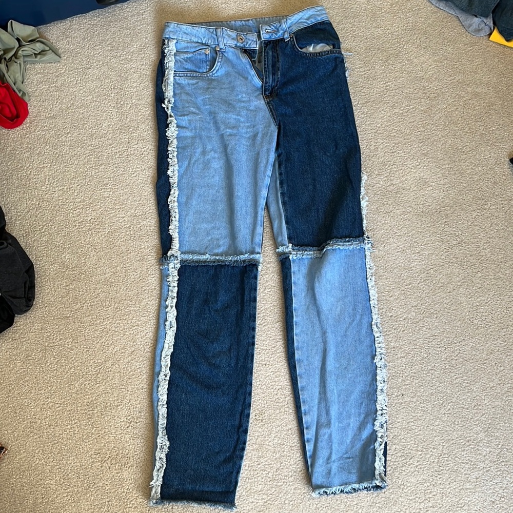 Ragged loose fit colorblock jeans